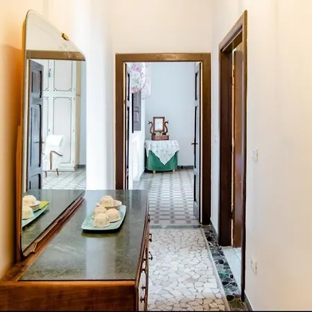 Casa De Sanctis Con Doppia Vista Colle di Tora
